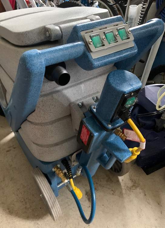 Edic Galaxy 2000 portable extractor Used Carpet Cleaning Equipment