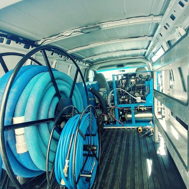 Carpet cleaning truckmount Machine 602 651 4311 Used Truckmounts