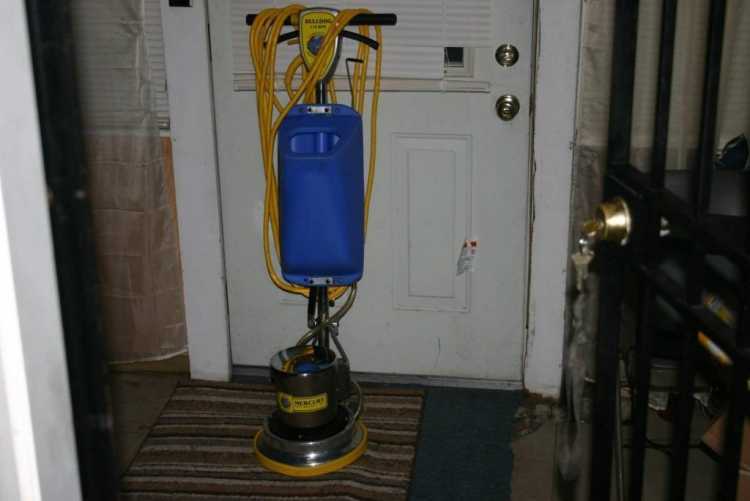 Floor Scrubber With Shampoo Tank Used Carpet Cleaning Equipment