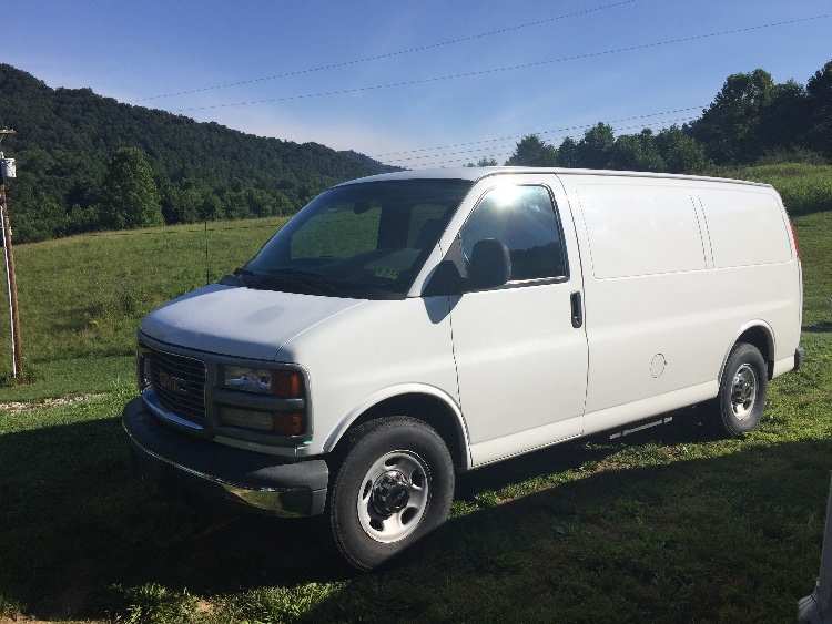 2000 GMC 3500 with Butler Unit Used Carpet Cleaning Vans