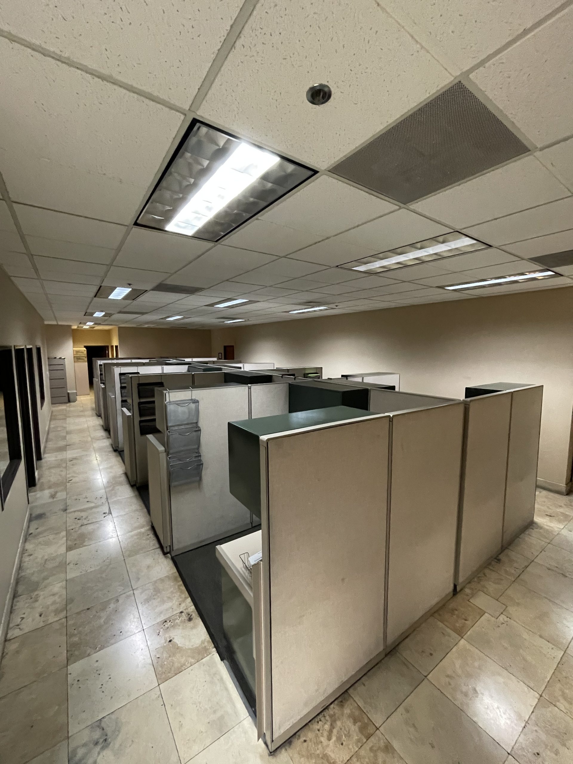 Chula Vista Chic Infusing Style into Your Southern California Office