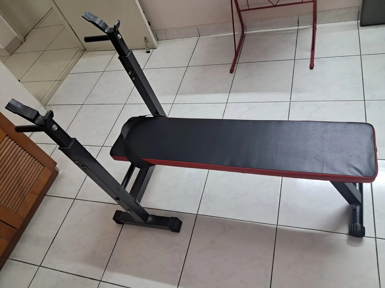 Barely used Workout Bench UsedGymTools Buy & Sell used gym equipment