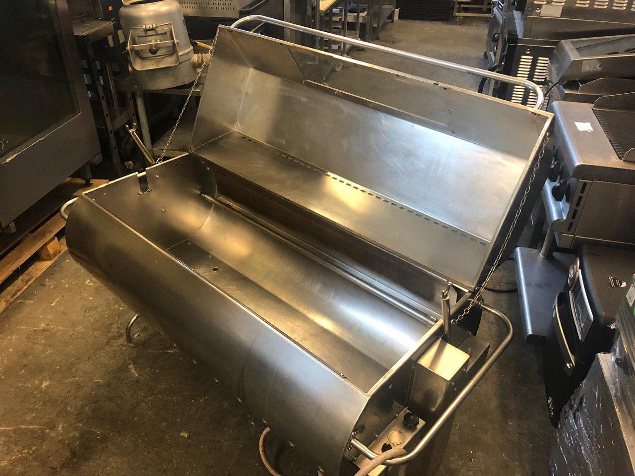 Roast BBQ Roaster Meat Rotisserie Machine Catering Roasting 90kg / LPG Used Rational