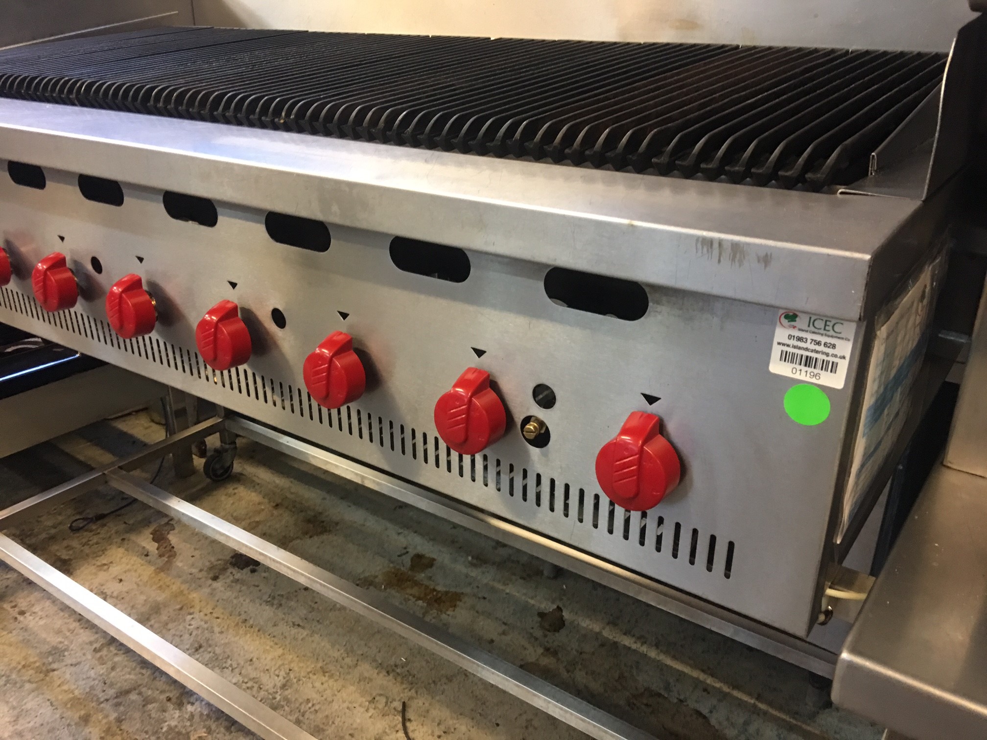 Hobart 10 Burner Chargrill vat included , peri peri grill