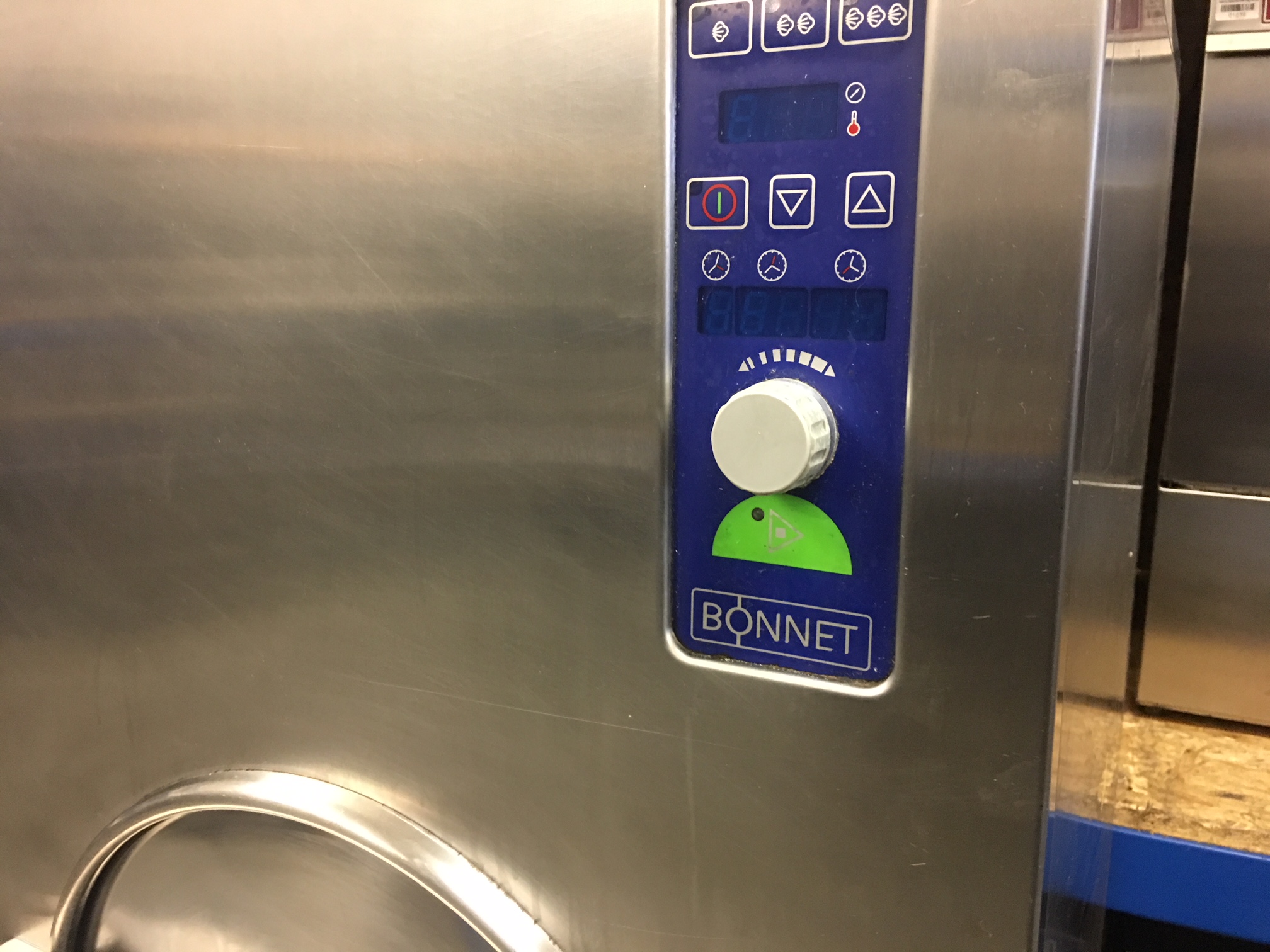 Hobart 204 Series 5 High Speed Pressure Steamer, steam veg in 5 min