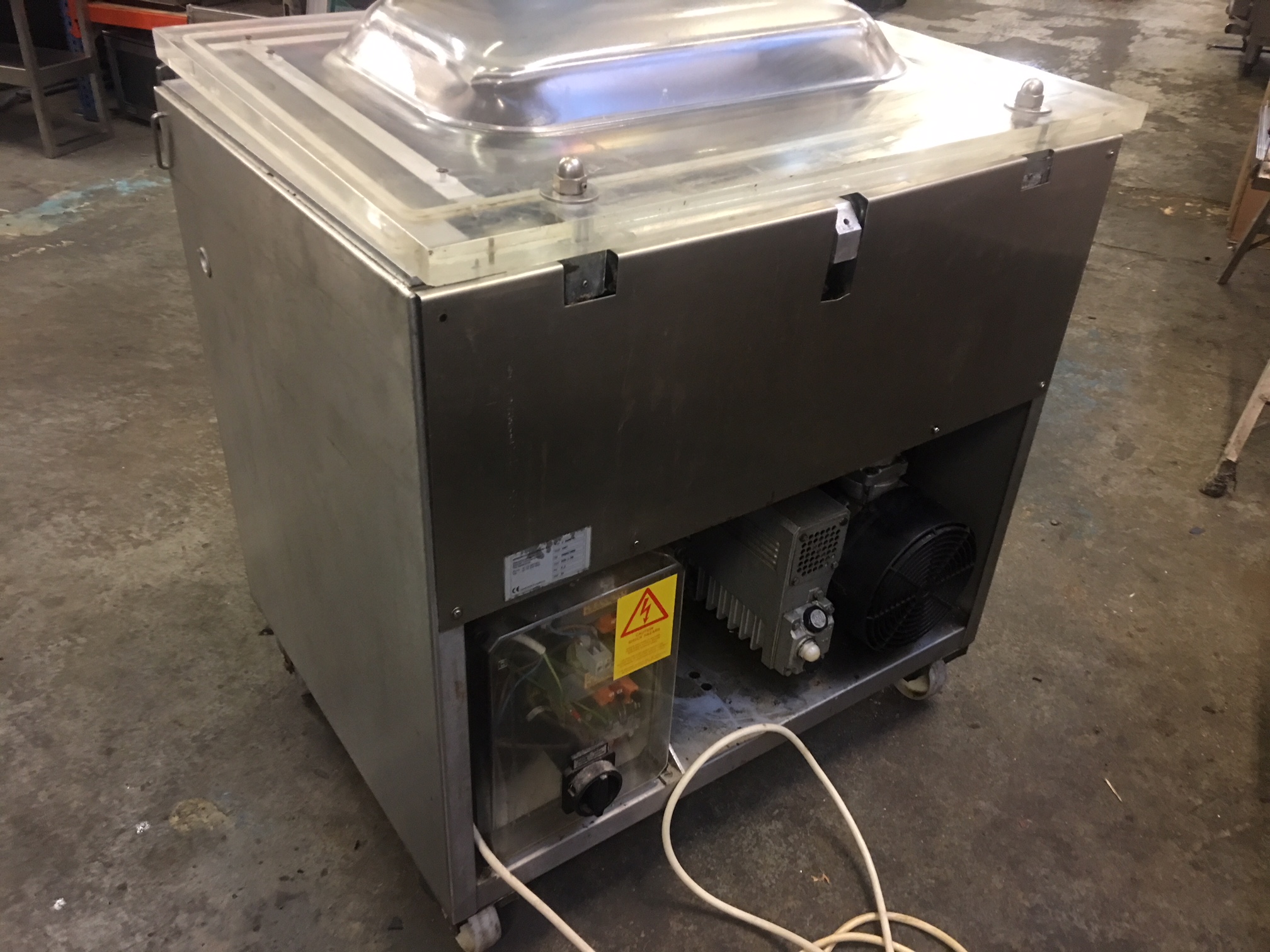 Commercial vacuum sealer, large powerful ideal for large restaurant