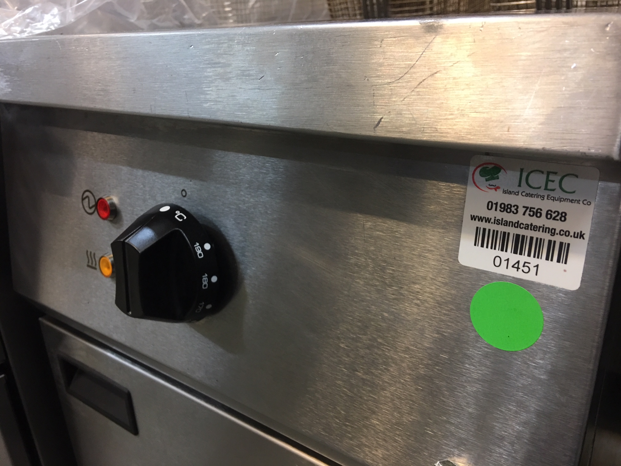 Falcon Natural Gas Fryer G401F (We have 3 of these price for 1 only