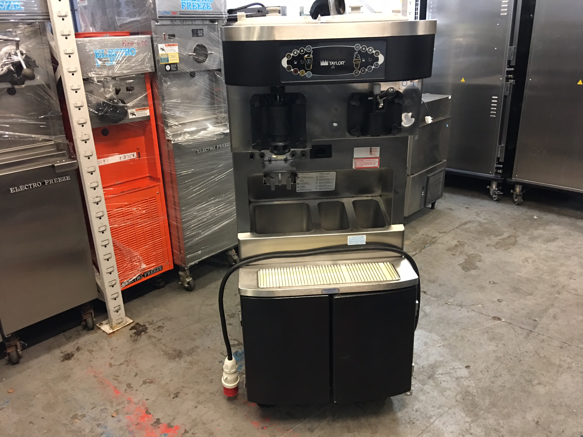 Taylor c606 ice Cream Machine, ice cream maker, machine, milkshake and