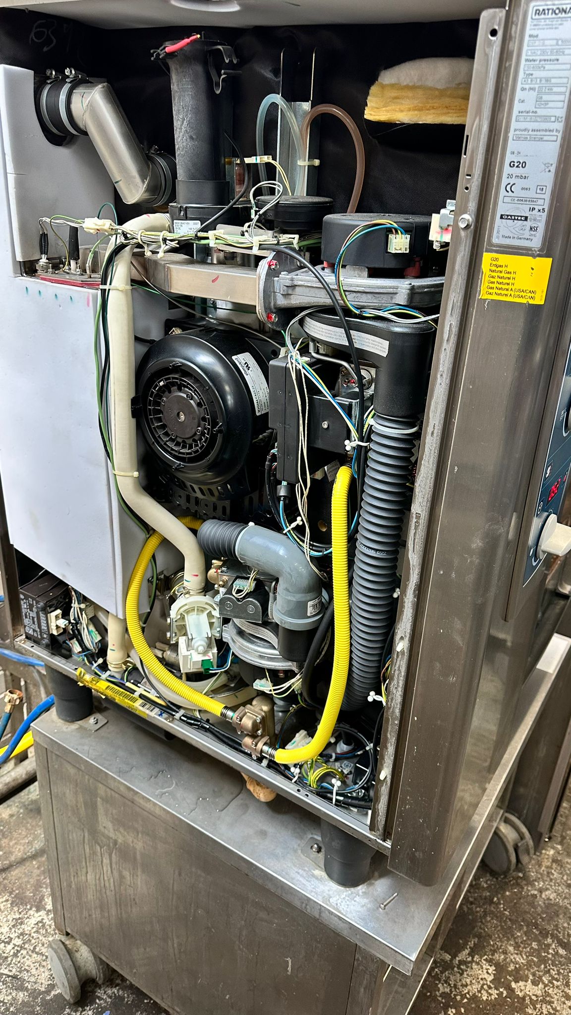 Rational CombiMaster Plus, 10Grid, Gas Combi Oven (2018) Used Rational