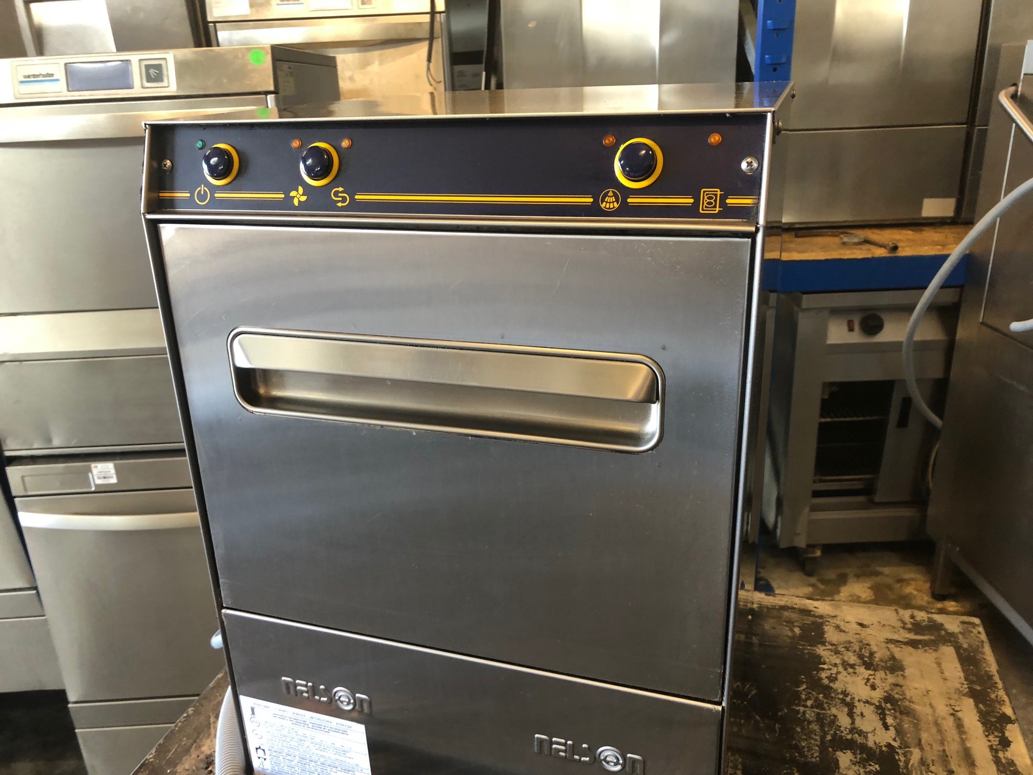 Nelson Speedclean 40 Undercounter Glasswasher Used Rational