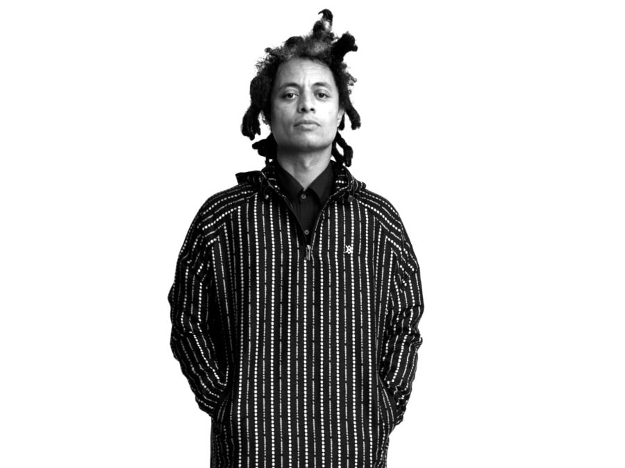 José James og Moby mediterer over livets spørgsmål