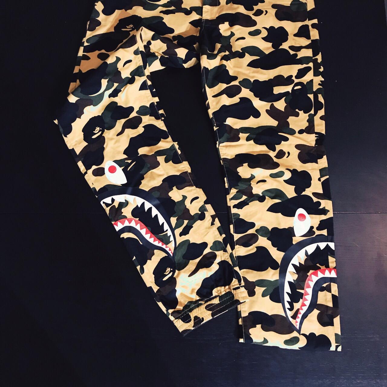 Bape camo pant Meetapp