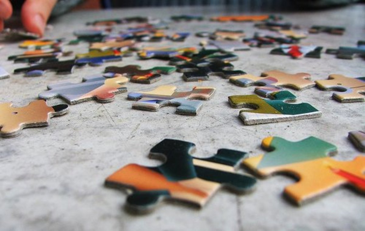 How To Do Jigsaw Puzzles Like an Expert HobbyLark