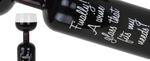 Big Mouth Toys Ultimate Wine Bottle Glass
