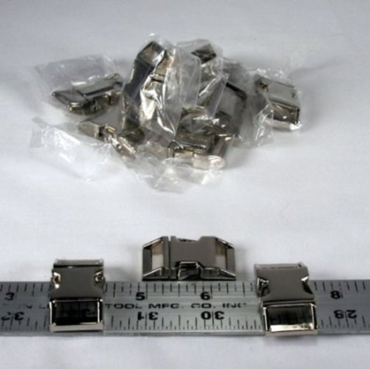 The Different Types of SideRelease Buckles for Paracord Projects