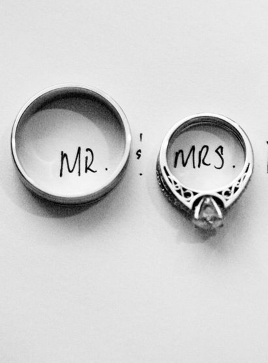 Photography Ideas 25 + Photos of Engagement and Wedding Rings Holidappy
