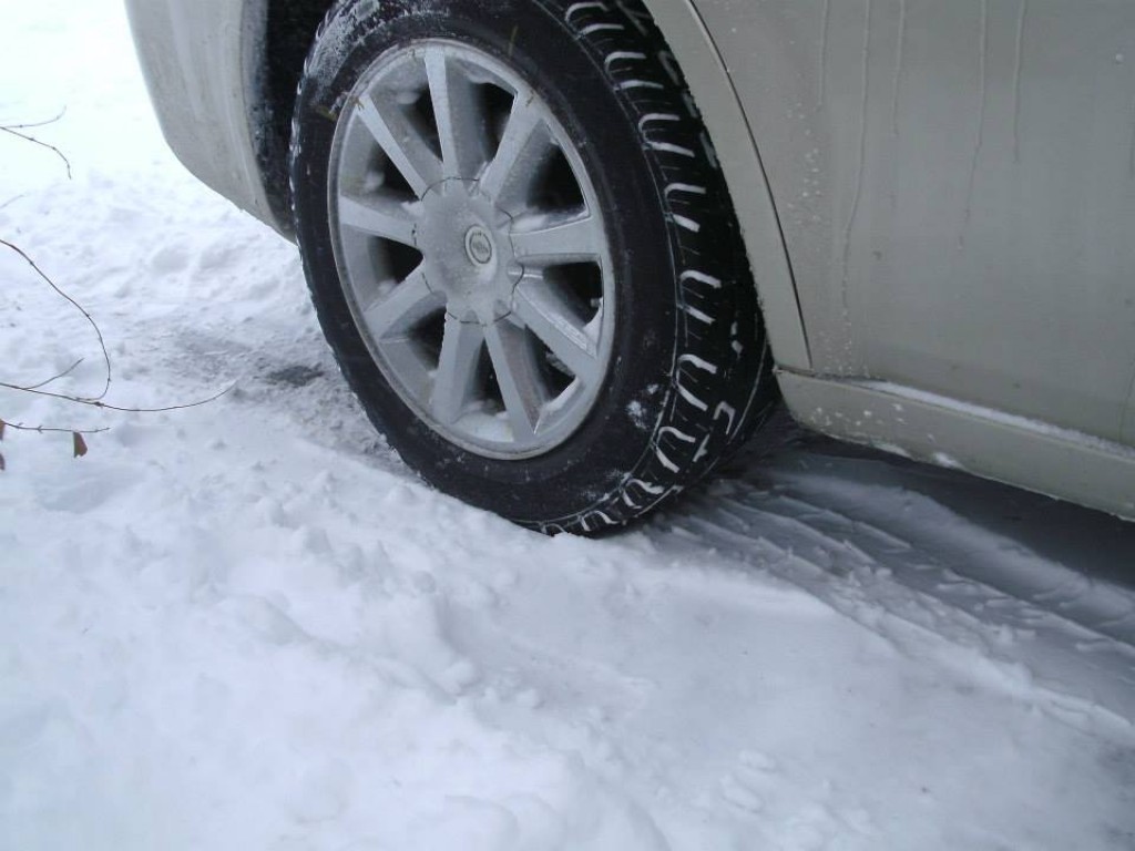 Tips to Give Tires More Traction in the Snow AxleAddict