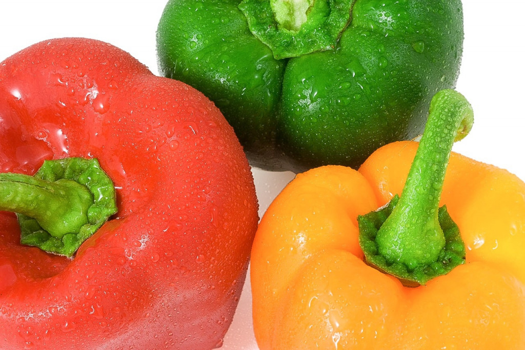 Bell and Cayenne Peppers Facts, Nutrition, and Capsaicin Uses HubPages