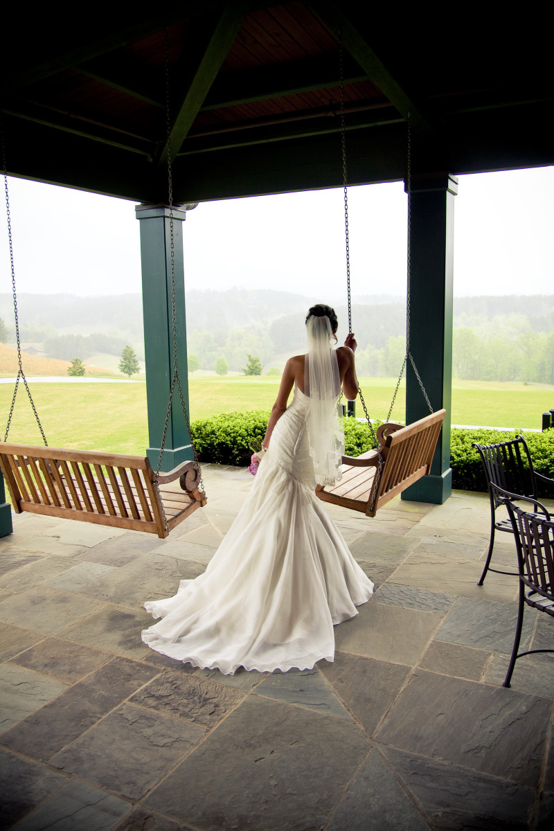 How to Give The Perfect Bridal Shower with Great Ideas, Helpful Tips and Videos, Do's and Dont's