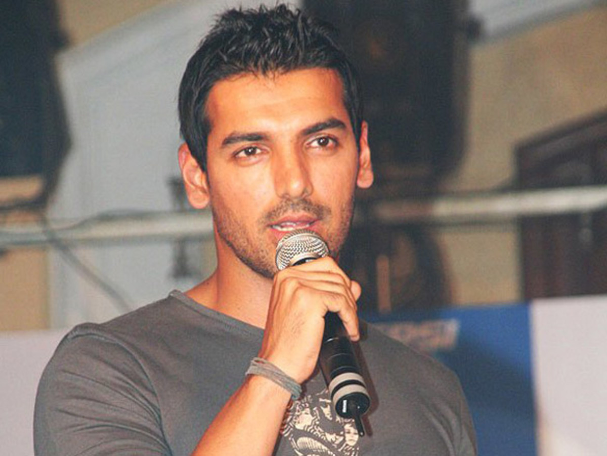 Top Ten Hottest Bollywood Actors HubPages