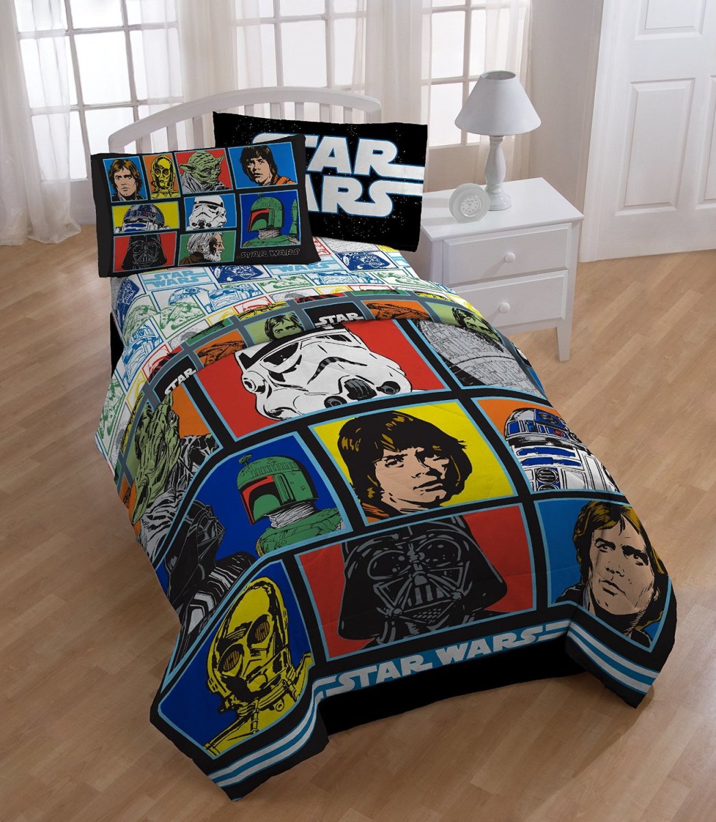 How to Decorate a Star Wars Themed Bedroom