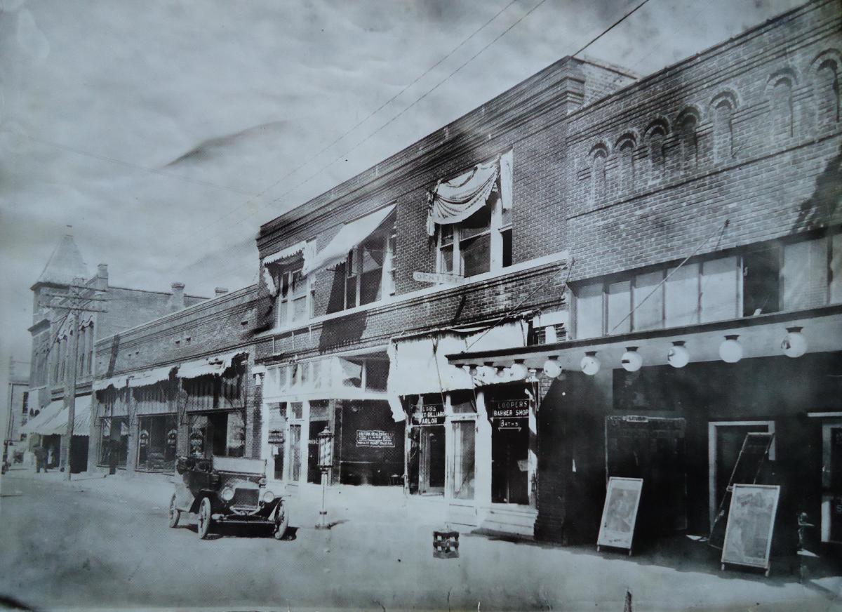 History of the The Tower Drive In Movie Theater in Poteau, Oklahoma
