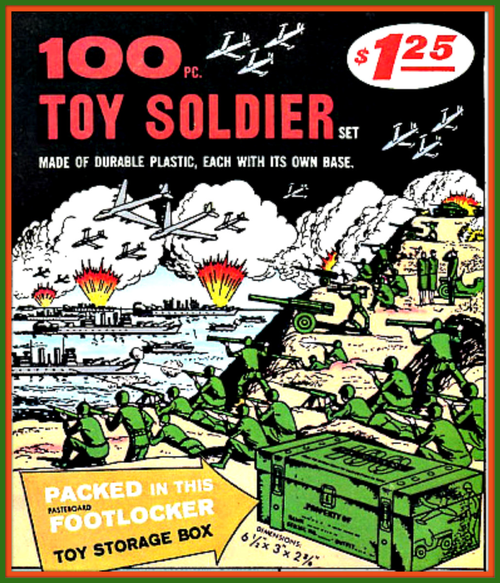 Vintage 100Piece Toy Soldier Set With Footlocker Storage Box by Lucky