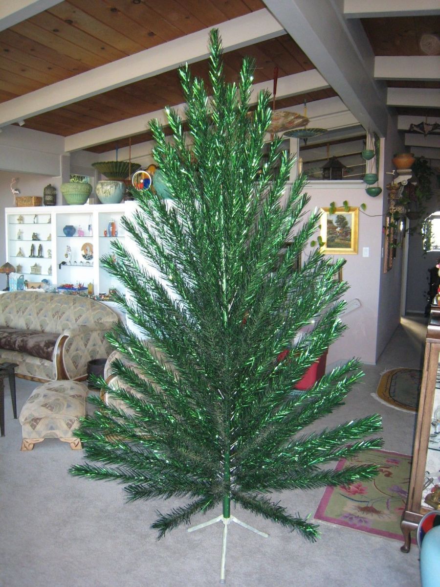 Christmas with Vintage Aluminum Christmas trees HubPages