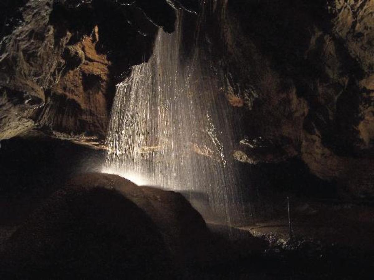 10 Tennessee Caves You Want to Visit and Explore WanderWisdom