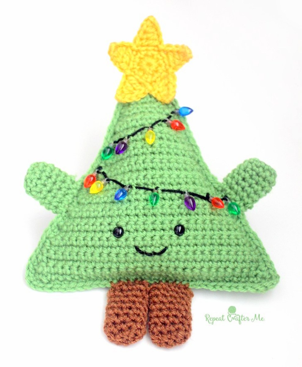 15 Free Christmas Tree Applique Crochet Patterns. HubPages