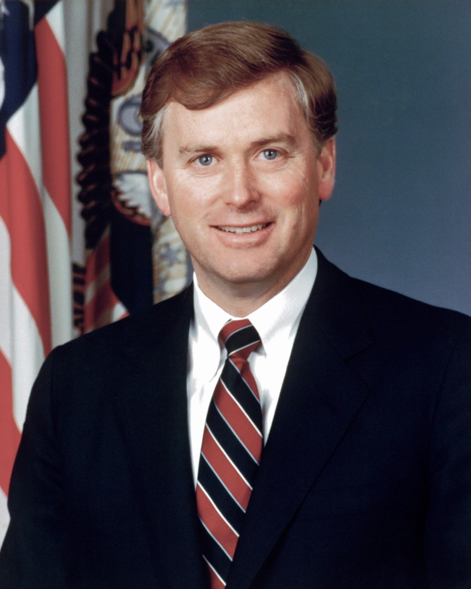 Former Vice President Dan Quayle A Mini Biography Owlcation