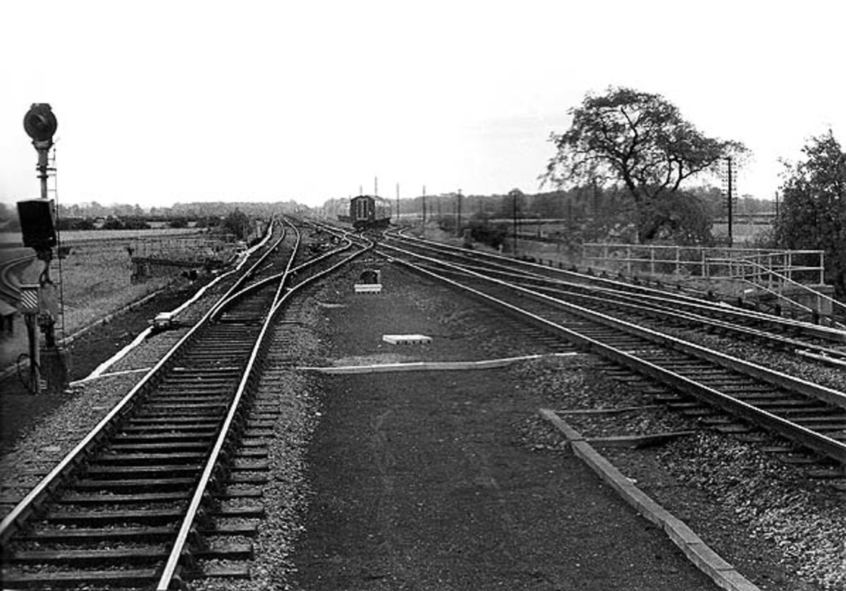 TRAVEL NORTH 44 WHAT CHANGED A PEACEFUL COUNTY TOWN, To Busy Railway