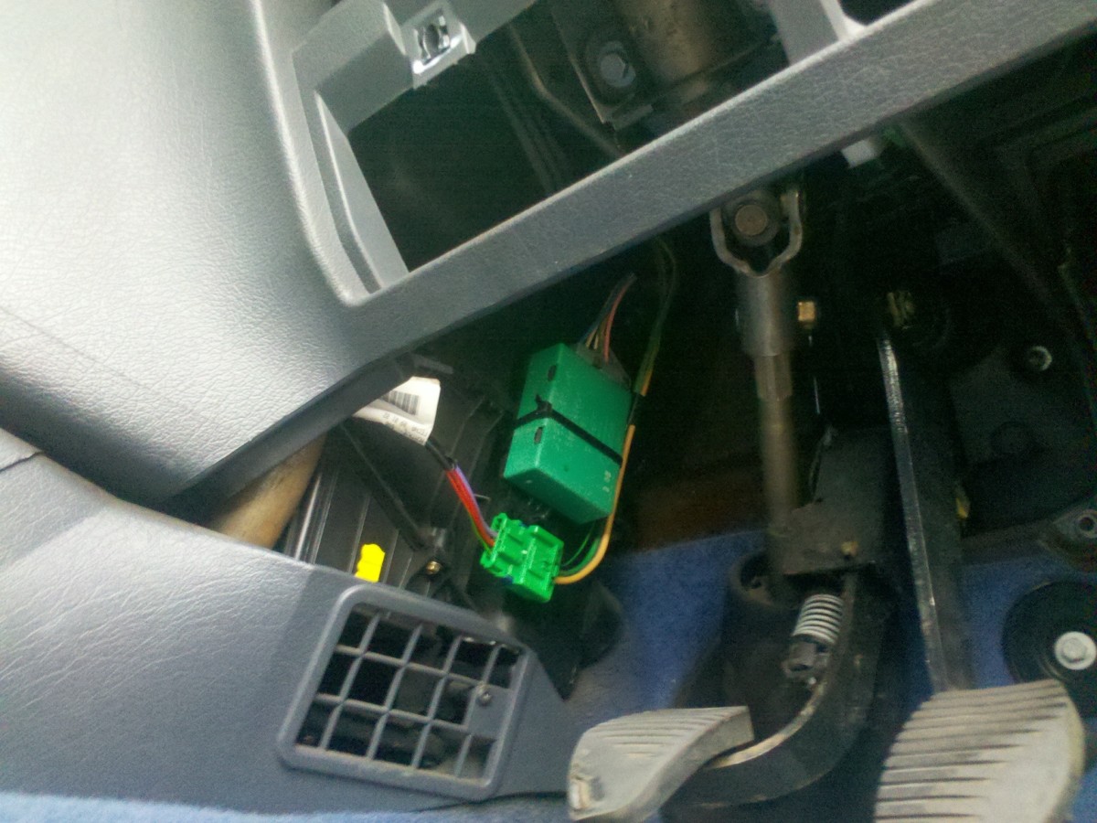 How to Fix the Driver's Door Electric Window on a Citroen Berlingo