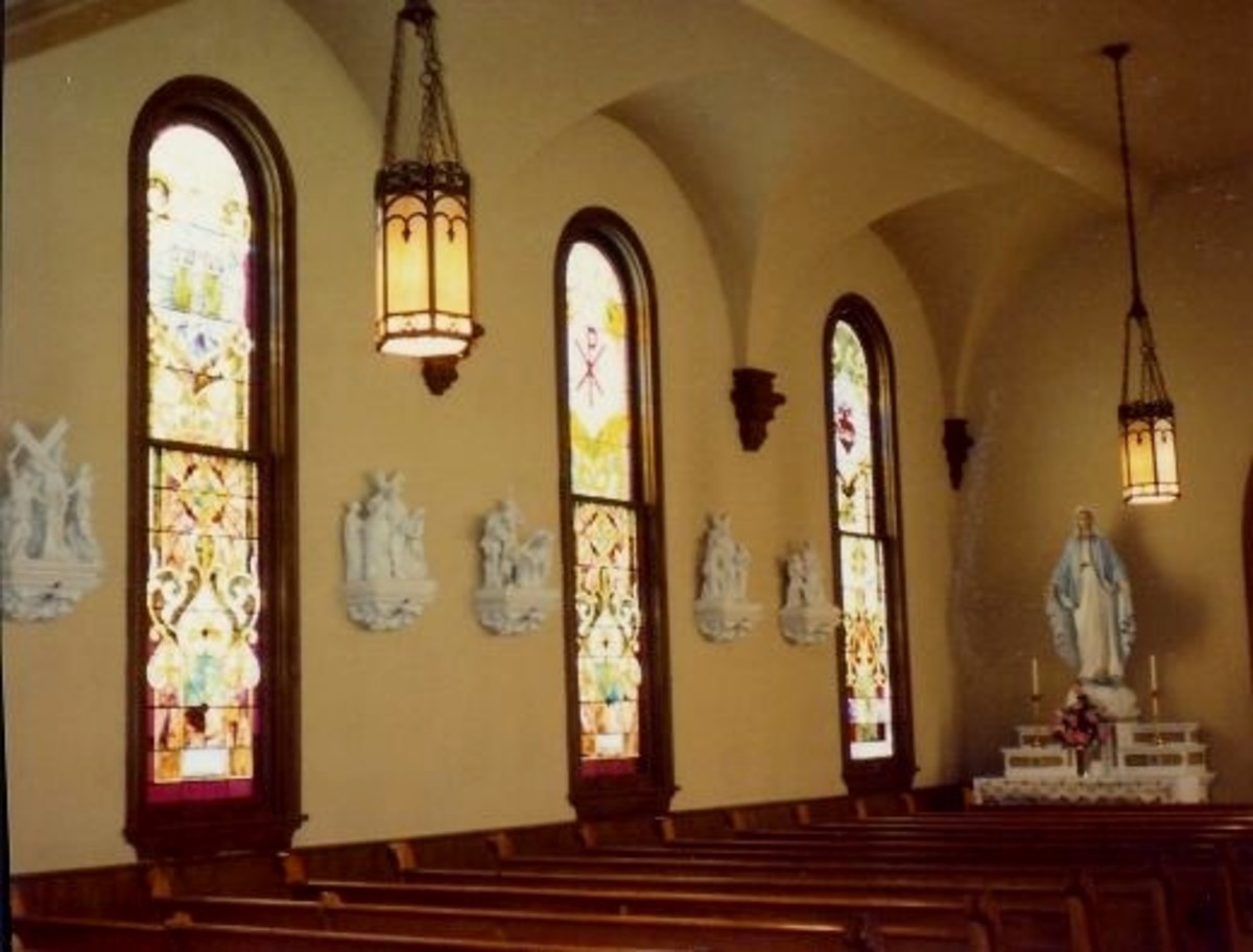 Walnut Grove Pioneer Village History on Display in Long Grove, Iowa
