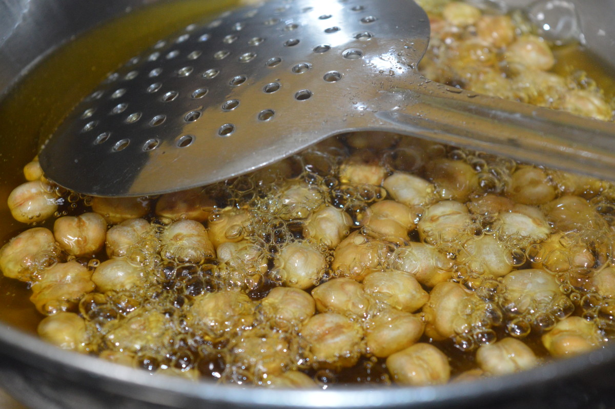 How to Make Spicy Fried Chickpeas (Garbanzo Bean Snacks) Delishably