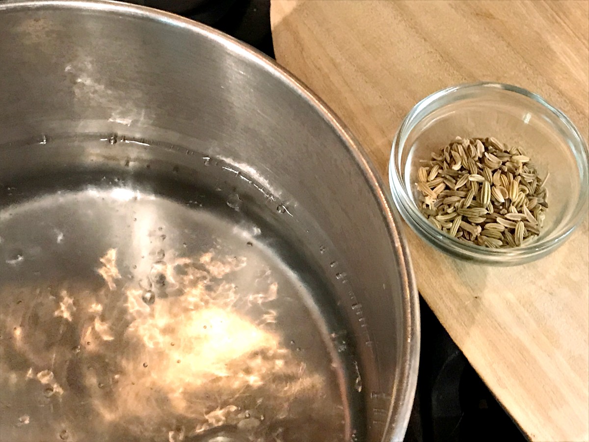 Drinking Fennel Seed Water for Weight Loss CalorieBee