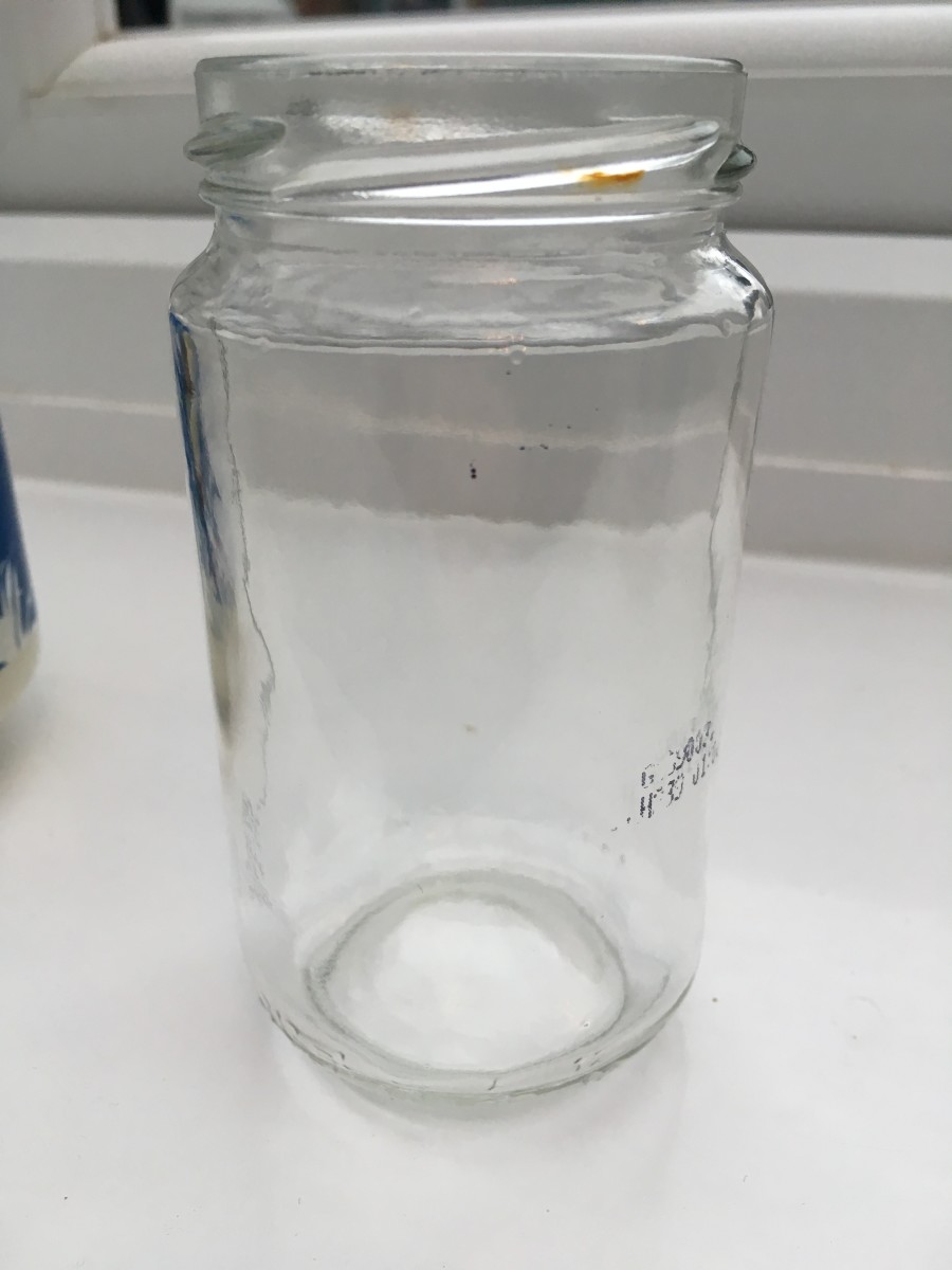 Remove Sticky Label Residue From Glass Jars With Coconut Oil Dengarden