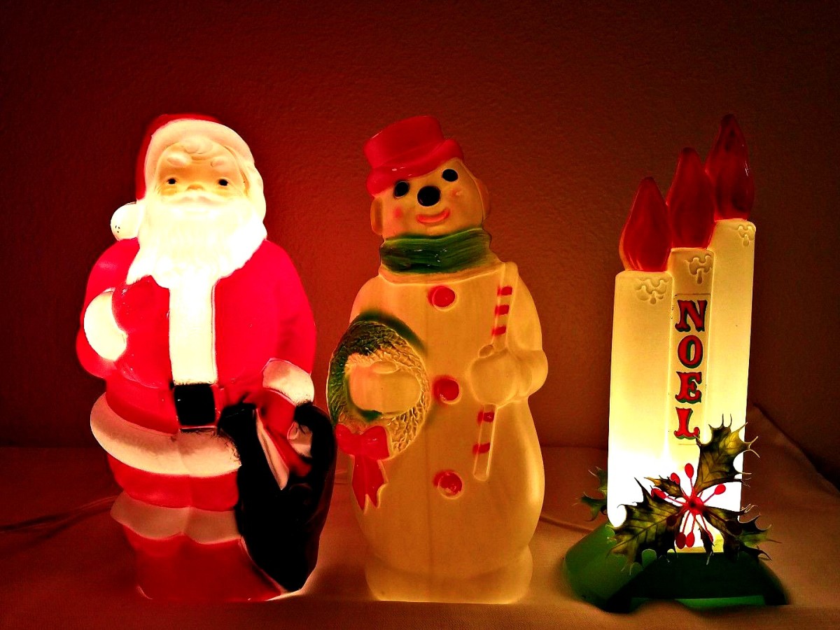 Collecting Christmas Blow Molds, Empire, General Foam, and More HubPages