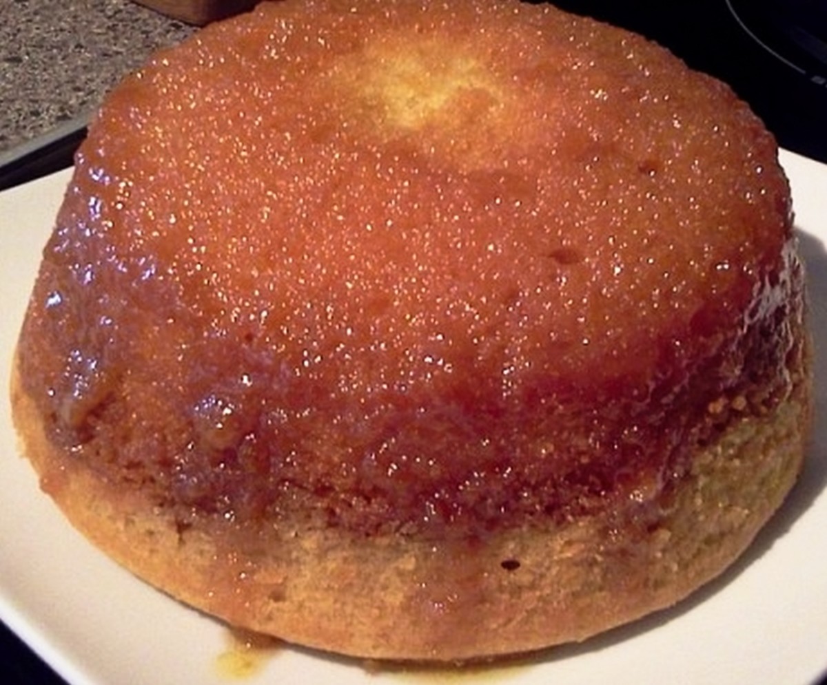 Treacle Pudding Steamed Golden Syrup Sponge Delishably