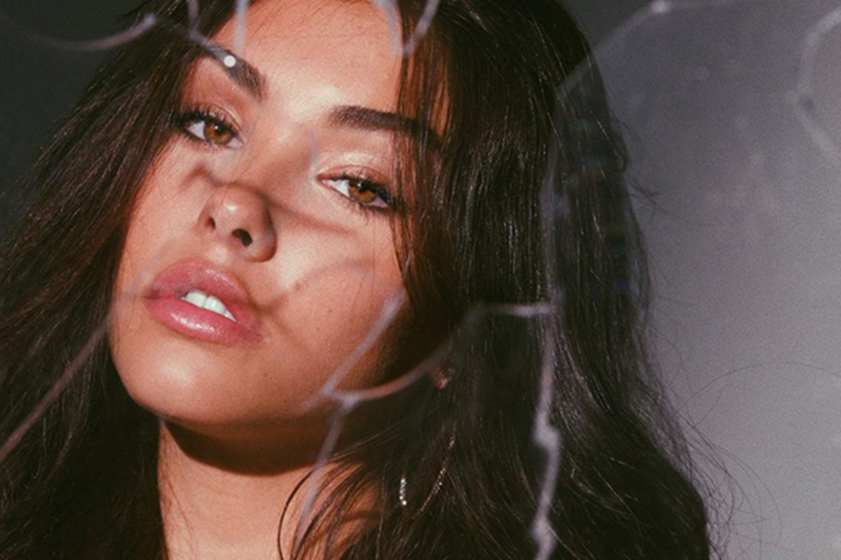 Top 5 Best and Most Promising, Rising Female Teen Singers of 2017