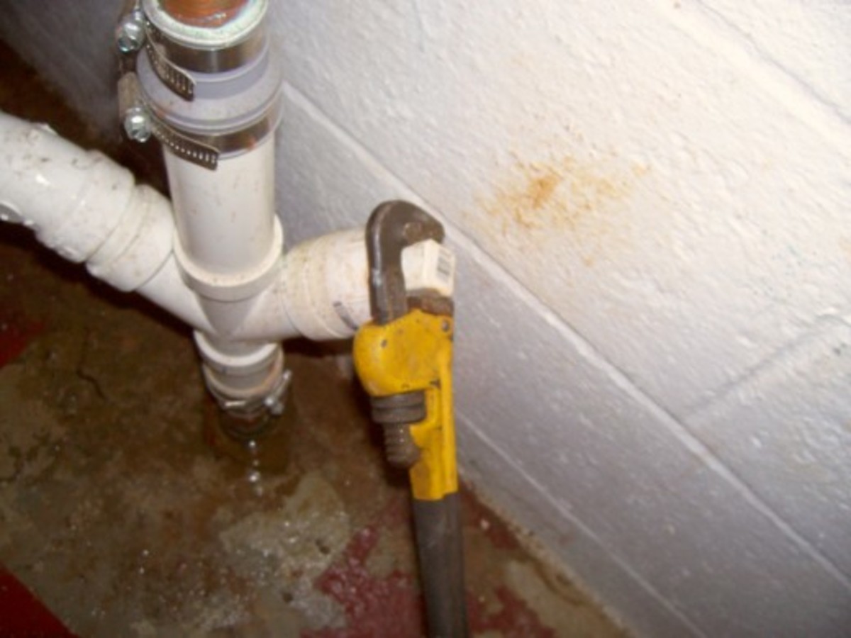 How to Snake a Clogged Sink Drain (With Pictures) Dengarden