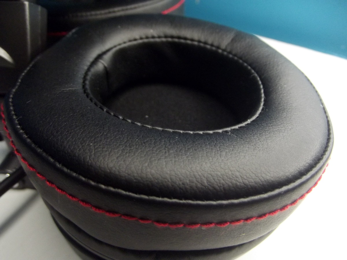 Review of the Vogek OverEar DJ Headphones TurboFuture