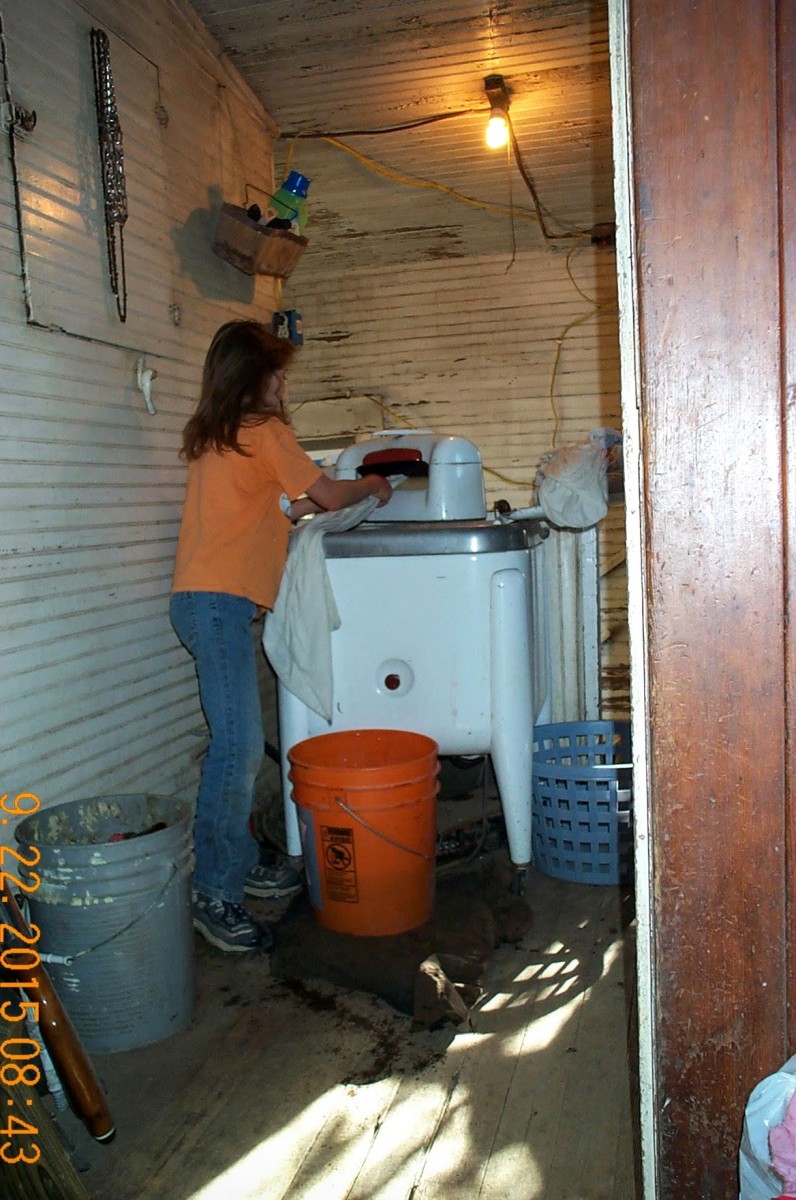 How to Use a Wringer Washing Machine Dengarden