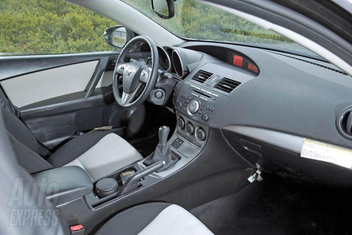 Top 10 Best Car Interiors for 2010 (1525k) AxleAddict