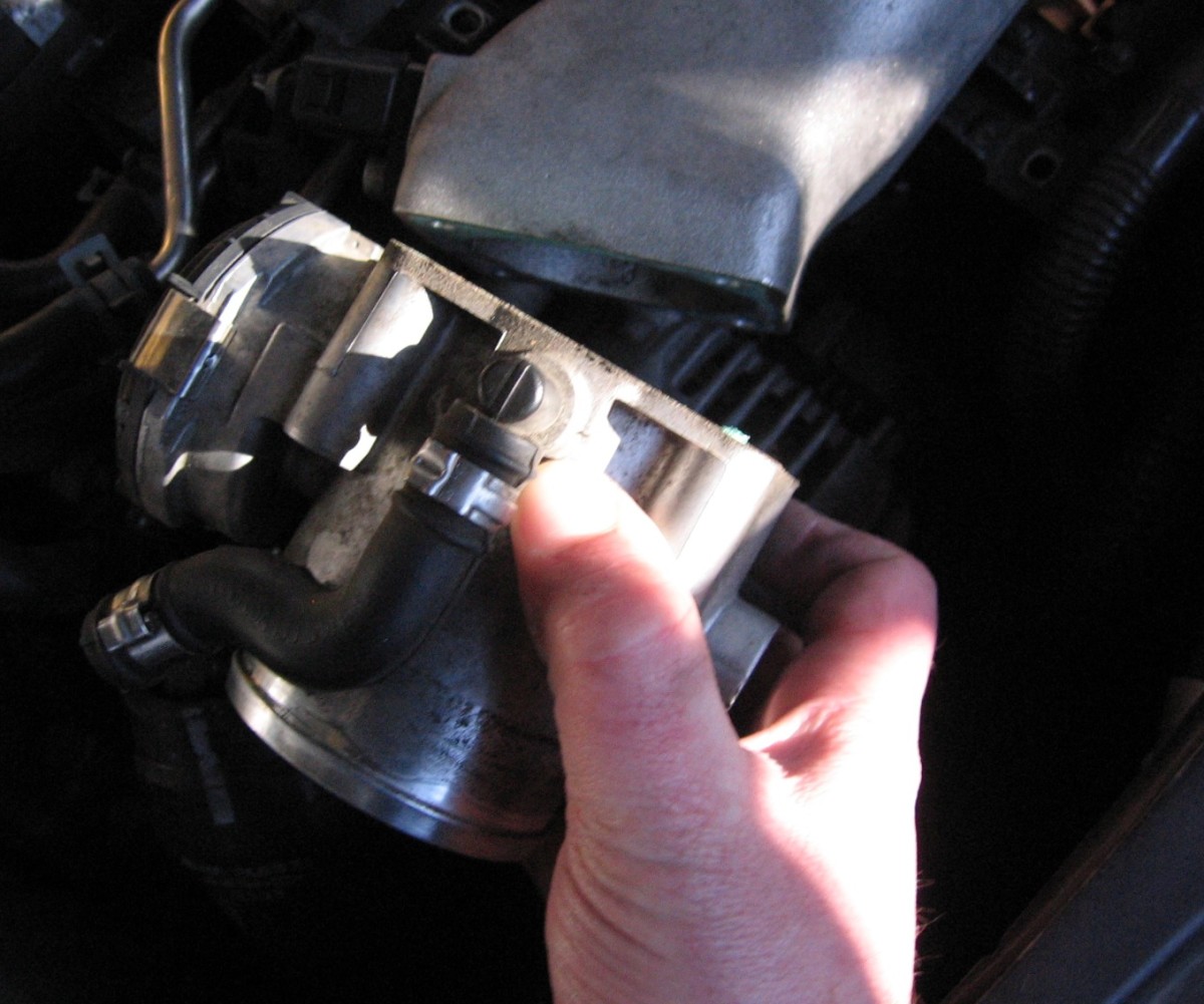 How to Clean the Throttle Body on a VW or Audi 1.8T AxleAddict