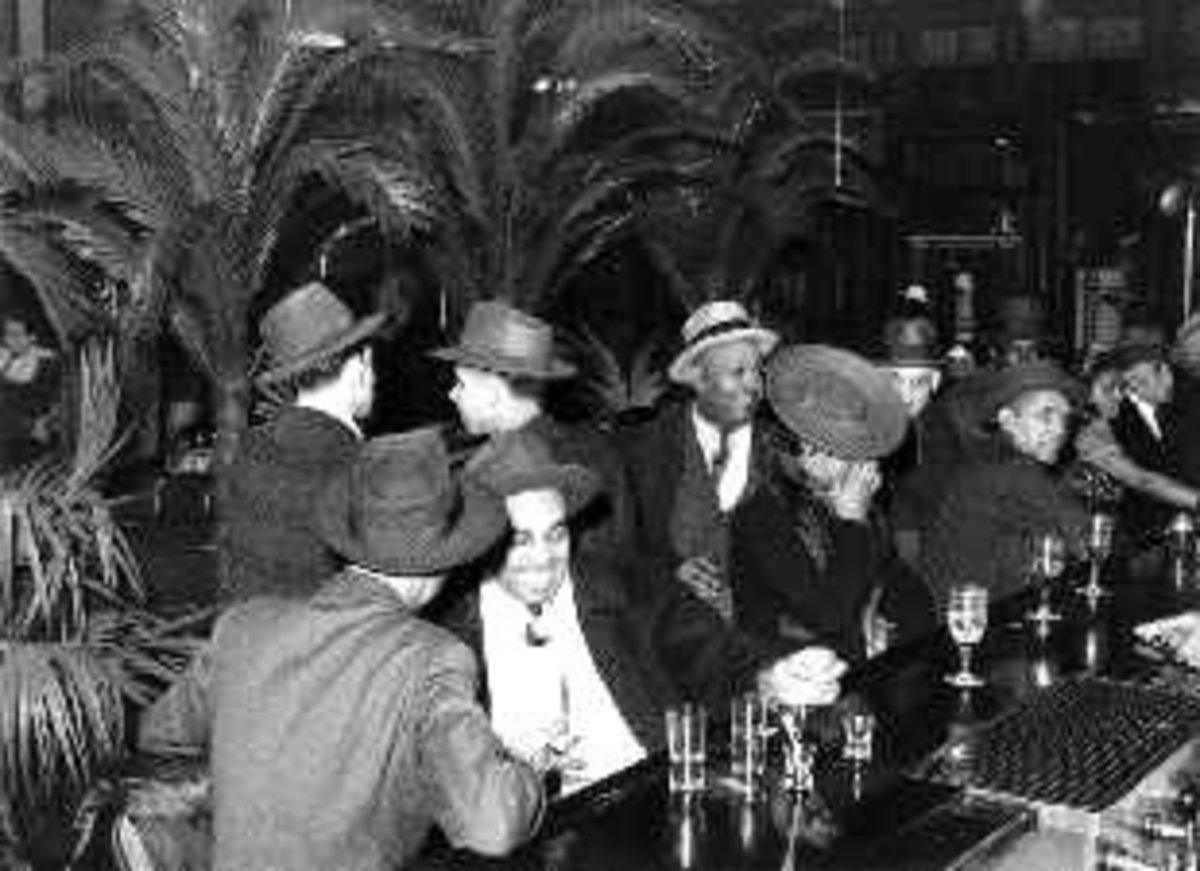 The Roaring 20s Jazz, Flappers, and the Charleston Bellatory