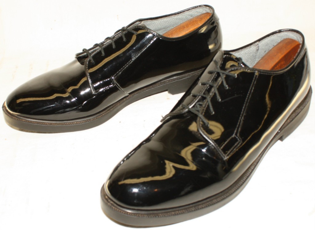 Secrets of military dress shoes!