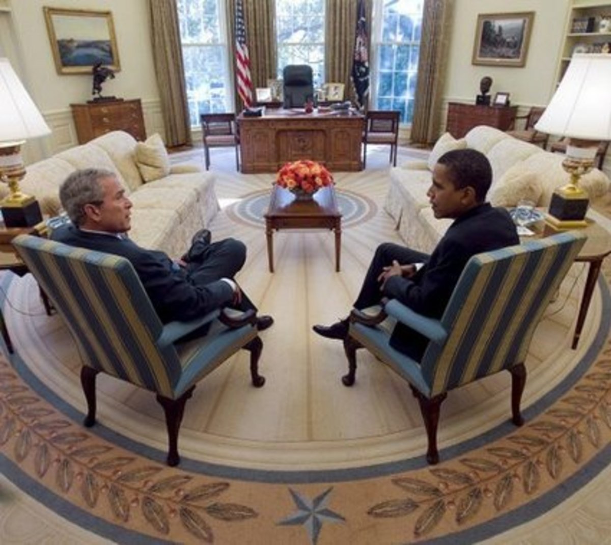 In the W. Bush Oval Office Makeover and Décor hubpages