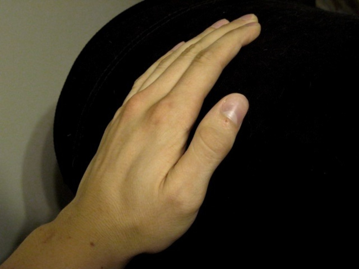 Closed Grips Vs Open Grips in Rock Climbing SkyAboveUs