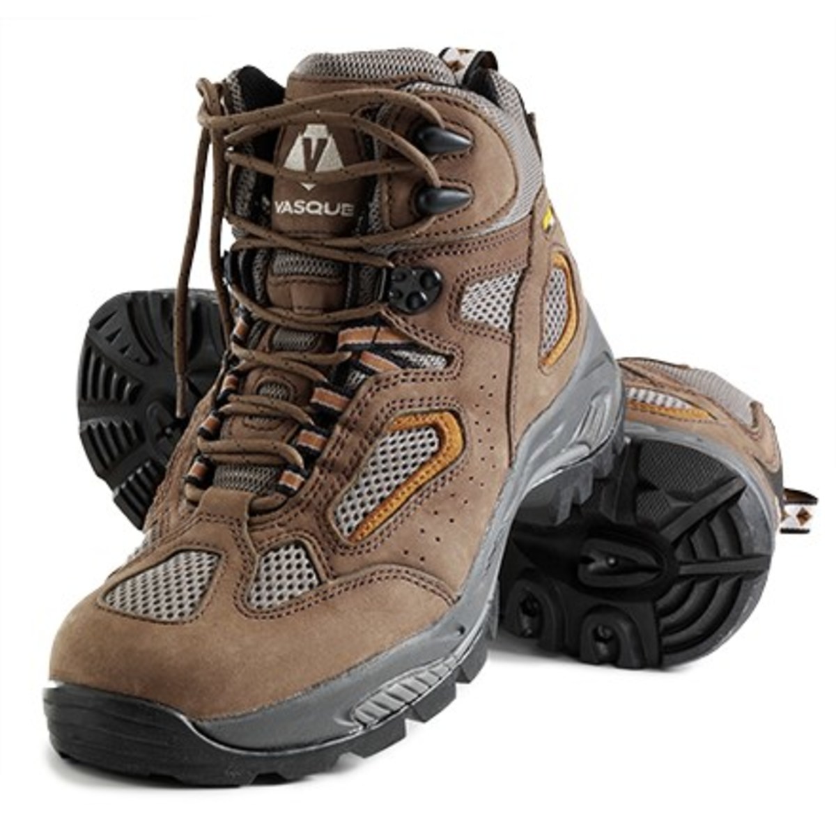 7 MustHaves for Backpacking Across Europe WanderWisdom